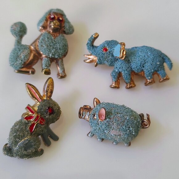 Vtg 50s Set 4 Made in Korea Scatter Animal Brooches Elephant Pig Bunny Poodle - Picture 1 of 6